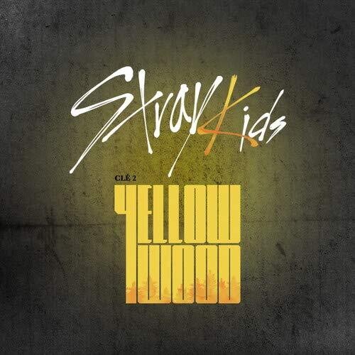 Stray Kids: Cle 2: Yellow Wood (Random Cover) (Incl. Photo Book + 3 x QR PhotoCards)