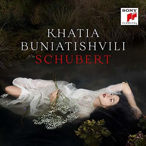 Schubert / Buniatishvili: Khatia Buniatishvili Plays