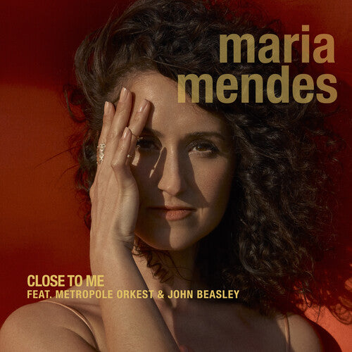 Mendes, Maria: Close To Me