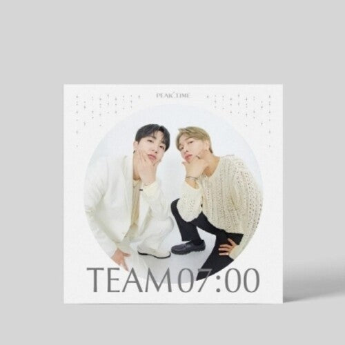 Peaktime: Team 07:00 Version - incl. 204pg Photobook, Poster, Sticker + 2 Photocards