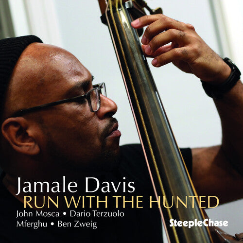 Davis, Jamale: Run with The Hunted