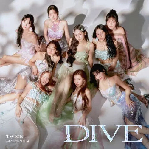 TWICE: Dive - Regular Edition - incl. 16pg Lyrics Booklet + Trading Card