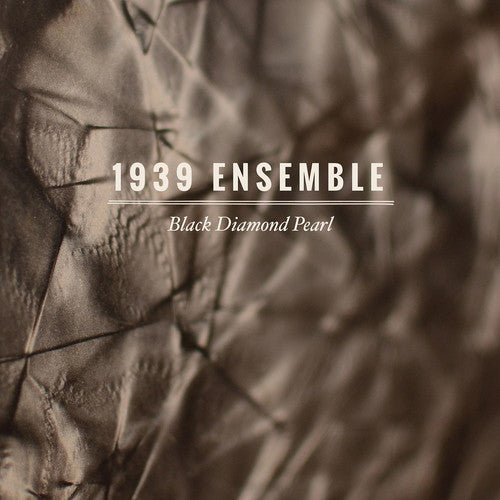 1939 Ensemble: Black Diamond Pearl