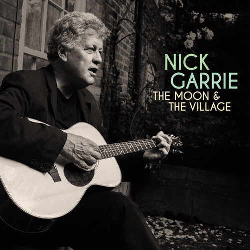 Garrie, Nick: Moon & Village