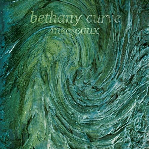 Curve, Bethany: Mee-eaux