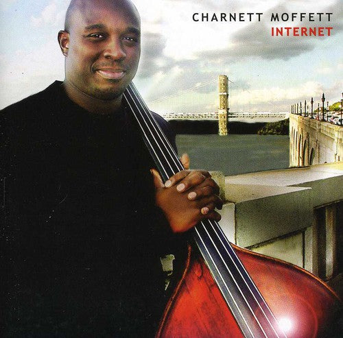Moffett, Charnett: Internet